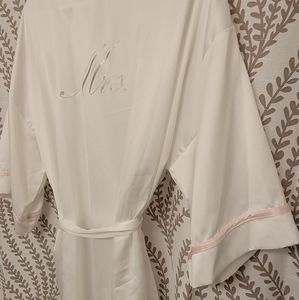 "Mrs." Bridal Robe